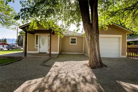 Exterior - 802 4th Ave E, Polson, MT 59860 photo 8 of 22