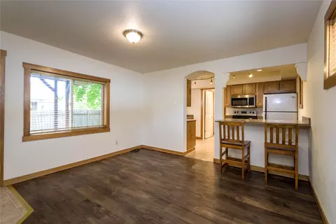 Living - 802 4th Ave E, Polson, MT 59860 photo 9 of 10