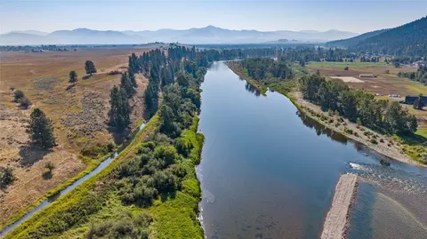 9550 Royal Coachman Dr, Missoula, MT 59808