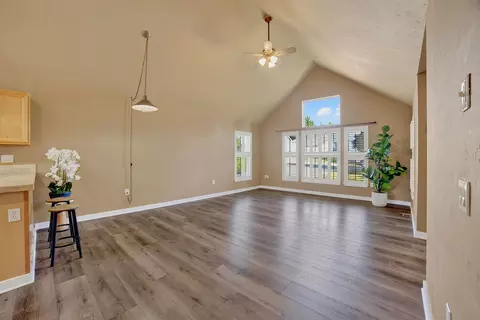 Living - 214 Stage Ridge Rd, Bigfork, MT 59911 photo 2 of 7