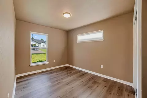Bedroom - 214 Stage Ridge Rd, Bigfork, MT 59911 photo 7 of 8