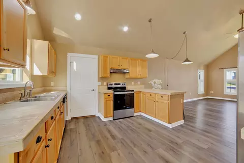 Kitchen - 214 Stage Ridge Rd, Bigfork, MT 59911 photo 3 of 5