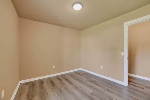 Bedroom - 214 Stage Ridge Rd, Bigfork, MT 59911 photo 6 of 8