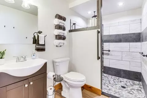 Bath - 25521 Three Moon Dr, Elmo, MT 59915 photo 5 of 5