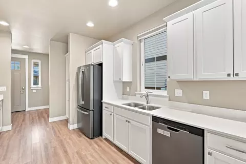 Kitchen - 3083 Lori Ln, Bozeman, MT 59718 photo 2 of 2