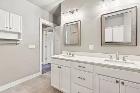 Bath - 3083 Lori Ln, Bozeman, MT 59718 photo 6 of 9