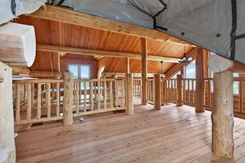 Entry Way - 420 Crow Rd, Garrison, MT 59731 photo 4 of 4