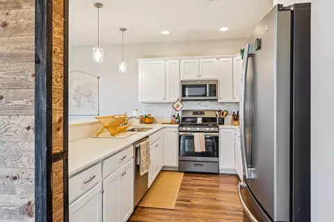 Kitchen - 3095 Lori Ln, Bozeman, MT 59718 photo 6 of 6