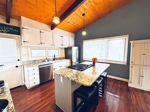 Kitchen - 2 Hole In The Wall Rd, Clancy, MT 59634 photo 5 of 5