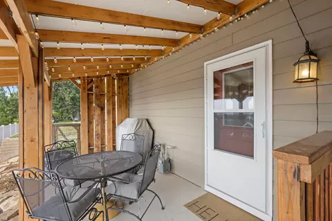 Exterior - 520 23rd St NE, Black Eagle, MT 59414 photo 7 of 12