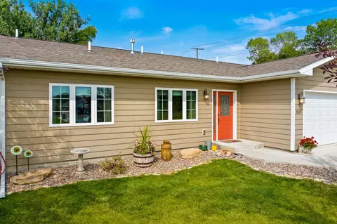 Exterior - 520 23rd St NE, Black Eagle, MT 59414 photo 3 of 12