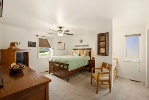 Bedroom - 520 23rd St NE, Black Eagle, MT 59414 photo 1 of 9
