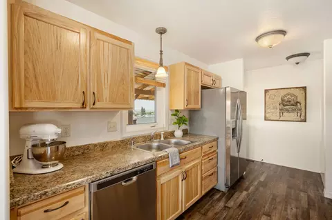 Kitchen - 520 23rd St NE, Black Eagle, MT 59414 photo 1 of 4