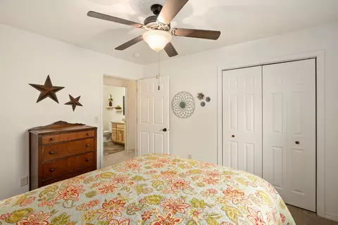 Bedroom - 520 23rd St NE, Black Eagle, MT 59414 photo 8 of 9