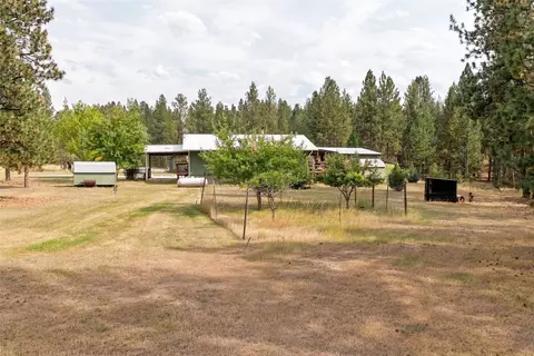 399 Higgins Ln, Stevensville, MT 59870