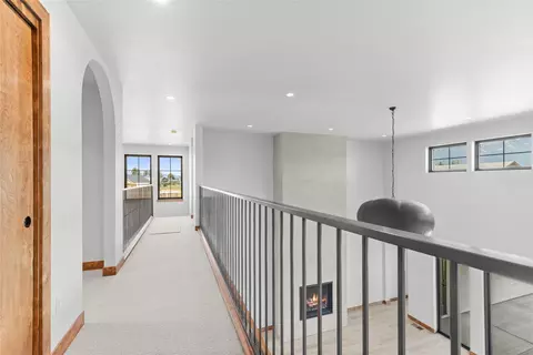 Entry Way - 404 Jefferson St, Kalispell, MT 59901 photo 4 of 5