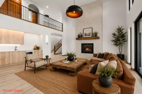 Living - 404 Jefferson St, Kalispell, MT 59901 photo 6 of 7