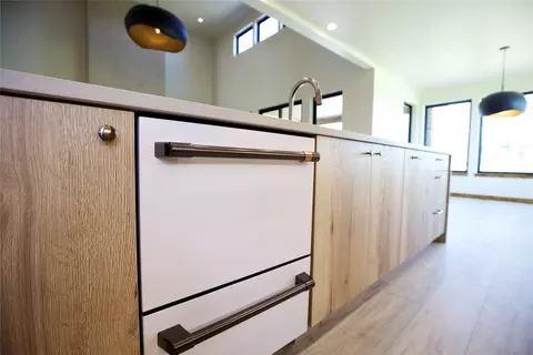 Kitchen - 404 Jefferson St, Kalispell, MT 59901 photo 6 of 6