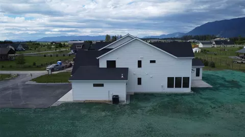 Exterior - 404 Jefferson St, Kalispell, MT 59901 photo 5 of 8