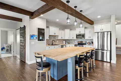 Kitchen - 601 Ruby Ct, Stevensville, MT 59870 photo 1 of 4