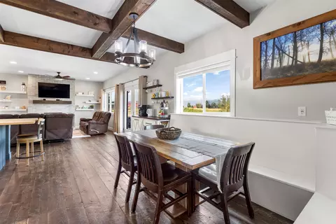 Dining - 601 Ruby Ct, Stevensville, MT 59870 photo 2 of 2