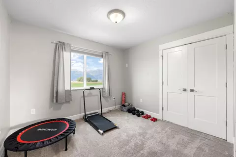 Bedroom - 601 Ruby Ct, Stevensville, MT 59870 photo 7 of 9