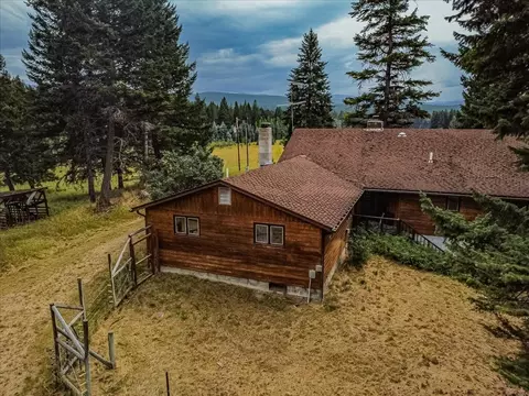 Exterior - 30 Schaub Rd, Trego, MT 59934 photo 2 of 16