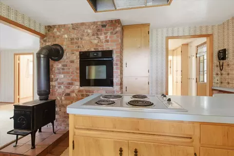 Kitchen - 30 Schaub Rd, Trego, MT 59934 photo 2 of 3