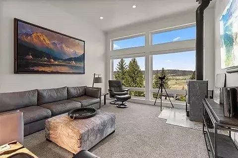 Living - 254 Bison Circle Dr, Kalispell, MT 59901 photo 2 of 3