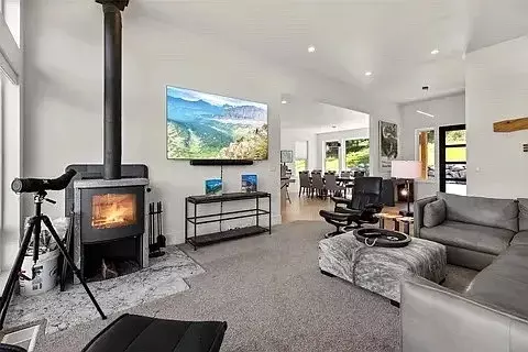 Living - 254 Bison Circle Dr, Kalispell, MT 59901 photo 3 of 3