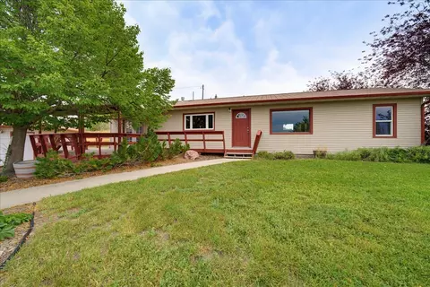 2202 3rd St S, Great Falls, MT 59405