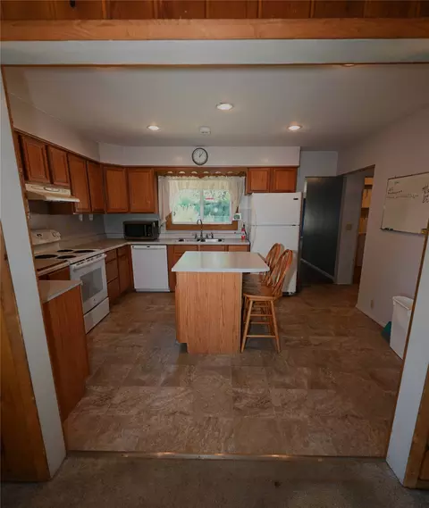 Kitchen - 22 Conifer Rd, Libby, MT 59923 photo 2 of 6