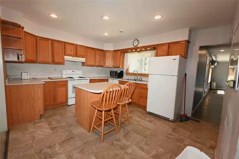 Kitchen - 22 Conifer Rd, Libby, MT 59923 photo 5 of 6