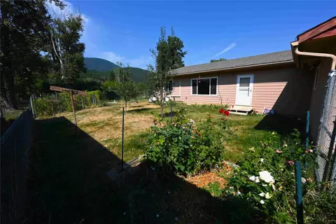 Exterior - 22 Conifer Rd, Libby, MT 59923 photo 3 of 14