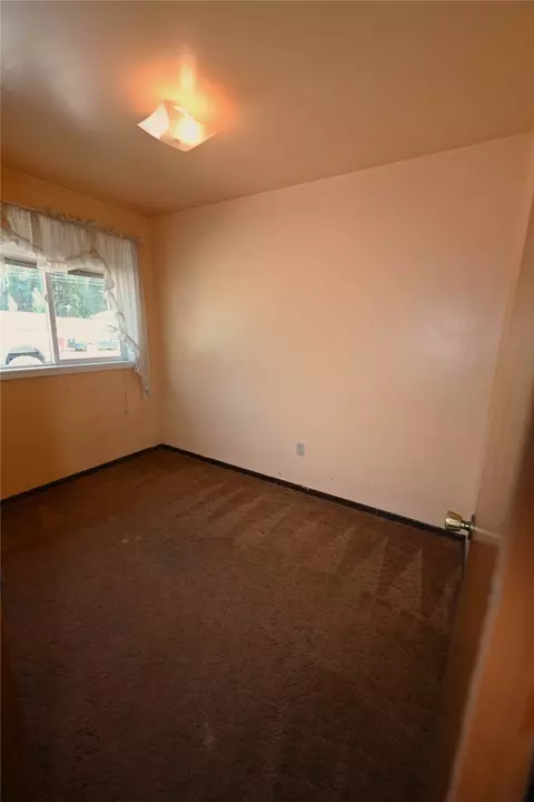 Bedroom - 22 Conifer Rd, Libby, MT 59923 photo 8 of 15