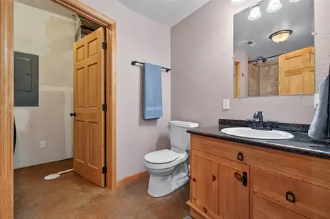 Bath - 136 Travis Creek Rd, Clancy, MT 59634 photo 2 of 3