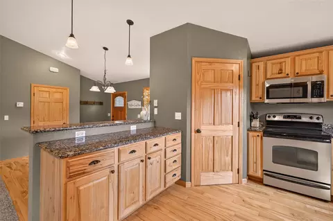 Kitchen - 136 Travis Creek Rd, Clancy, MT 59634 photo 4 of 6