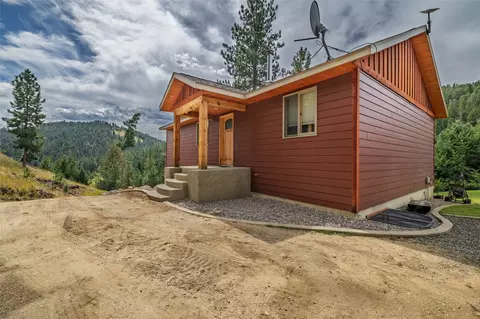 Exterior - 136 Travis Creek Rd, Clancy, MT 59634 photo 18 of 22