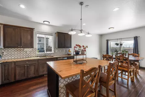 Kitchen - 401 13th St, Belgrade, MT 59714 photo 2 of 8
