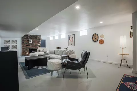 Living - 308 E 3rd Ave E, Boulder, MT 59632 photo 7 of 12