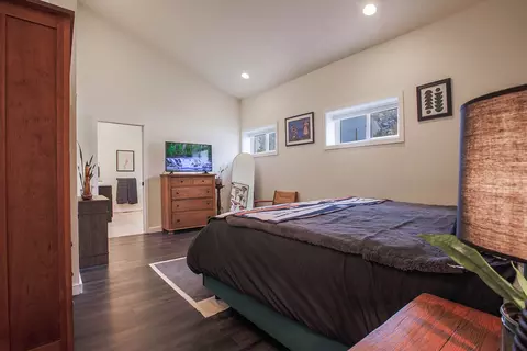 Bedroom - 308 E 3rd Ave E, Boulder, MT 59632 photo 3 of 7