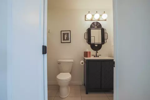 Bath - 308 E 3rd Ave E, Boulder, MT 59632 photo 3 of 9