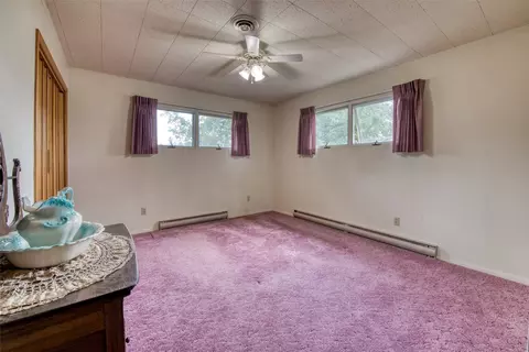Bedroom - 189 Bunkhouse Rd, Darby, MT 59829 photo 2 of 6