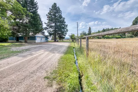 Exterior - 189 Bunkhouse Rd, Darby, MT 59829 photo 4 of 19
