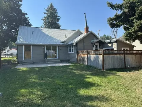 Exterior - 312 E 1st St, Corvallis, MT 59828 photo 2 of 9