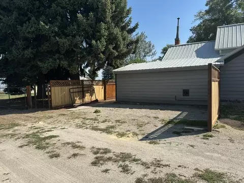 Exterior - 312 E 1st St, Corvallis, MT 59828 photo 9 of 9