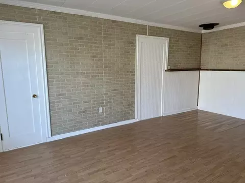 Living - 312 E 1st St, Corvallis, MT 59828 photo 4 of 5