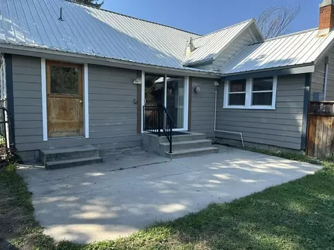 Exterior - 312 E 1st St, Corvallis, MT 59828 photo 3 of 9