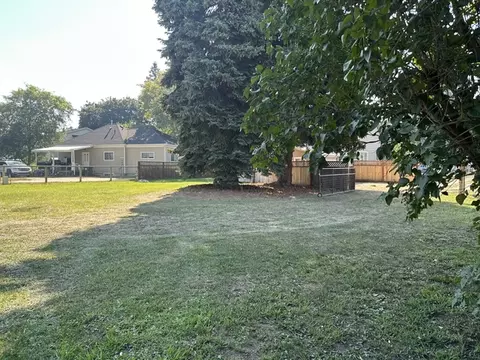 Exterior - 312 E 1st St, Corvallis, MT 59828 photo 7 of 9