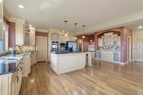 Kitchen - 89 Spring Tree Rd, Great Falls, MT 59404 photo 2 of 2